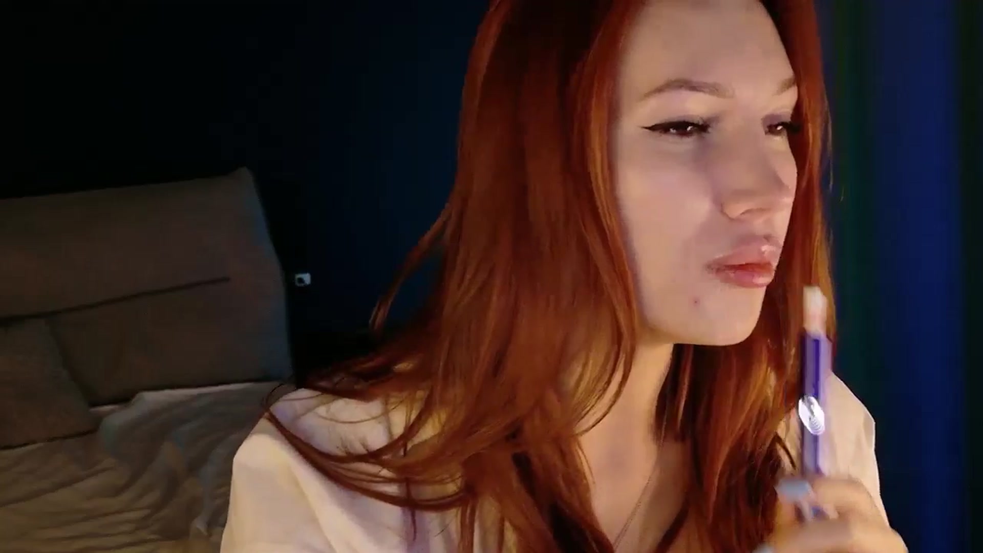 Gallery image thumbnail from LovelyGin's myfreecams stream on, 07/27/2026, 17:39 image 18 of 20