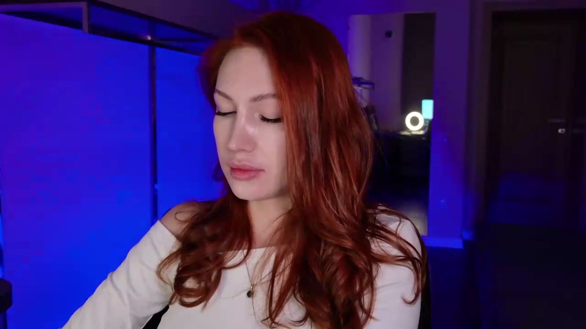 Gallery image thumbnail from LovelyGin's myfreecams stream on, 07/28/2026, 15:24 image 16 of 20
