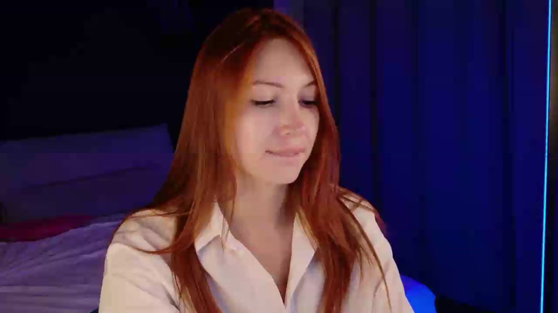 Gallery image thumbnail from LovelyGin's myfreecams stream on, 08/11/2026, 18:15 image 2 of 20