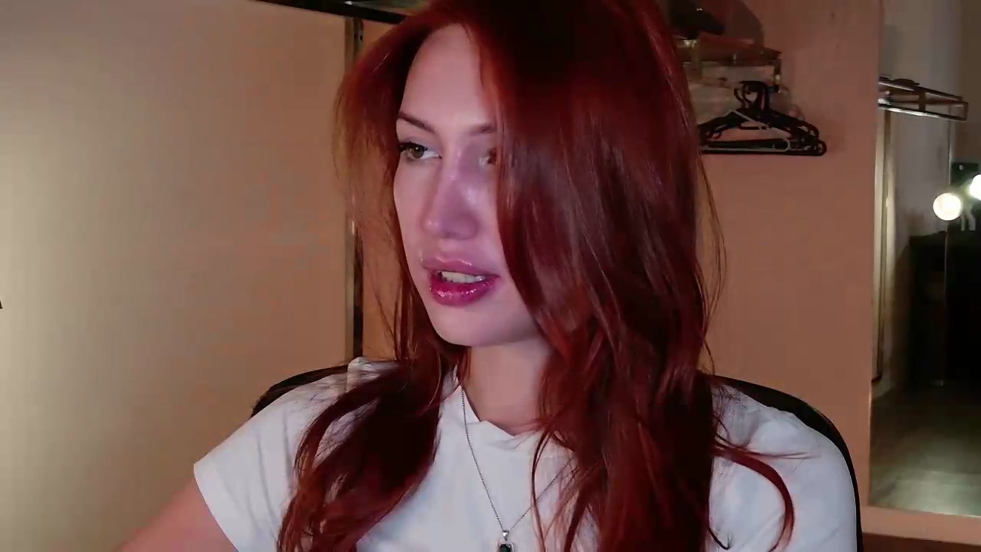 Gallery image thumbnail from LovelyGin's myfreecams stream on, 08/14/2026, 16:46 image 18 of 20