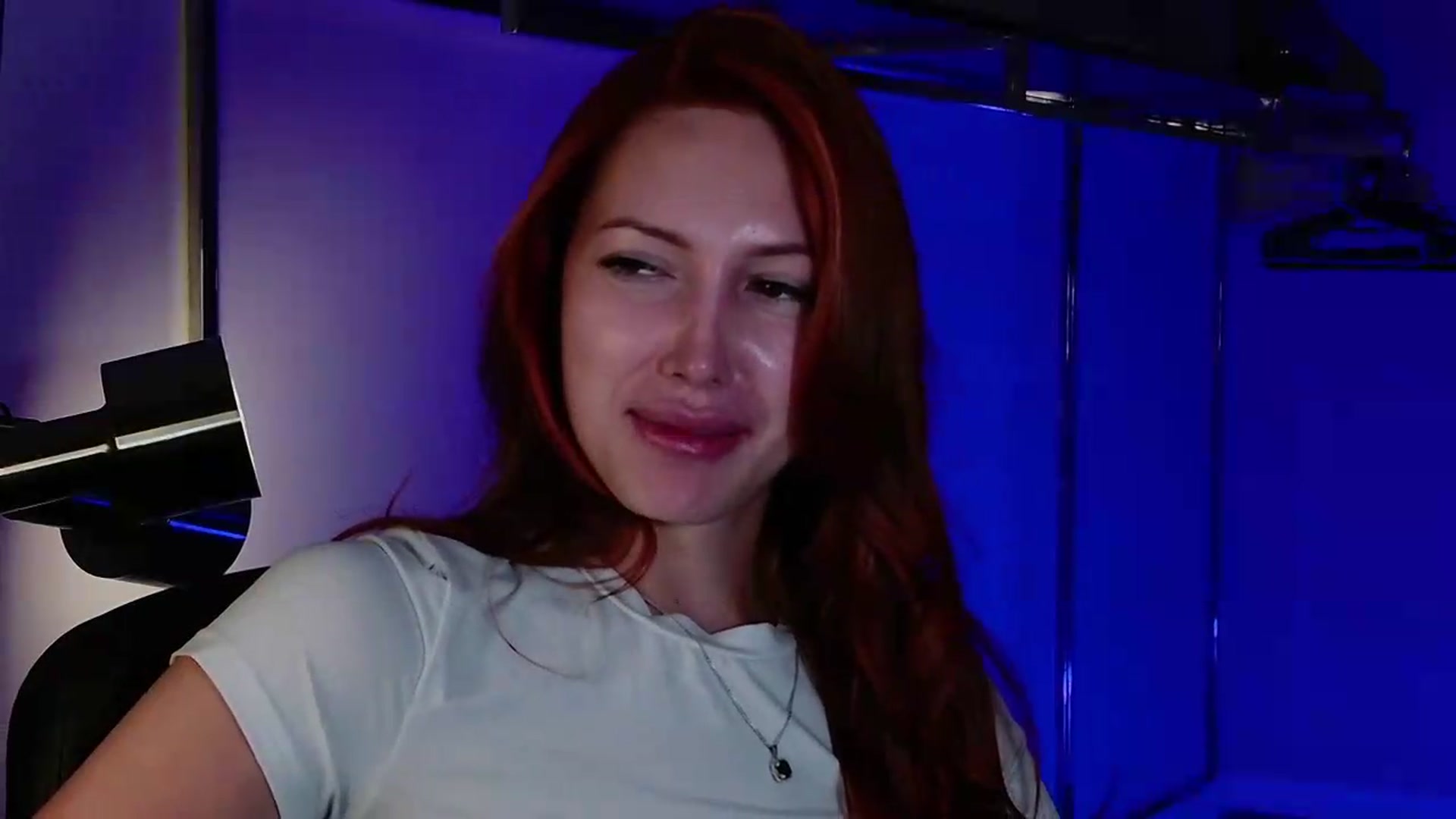 Gallery image thumbnail from LovelyGin's myfreecams stream on, 08/14/2026, 16:46 image 6 of 20