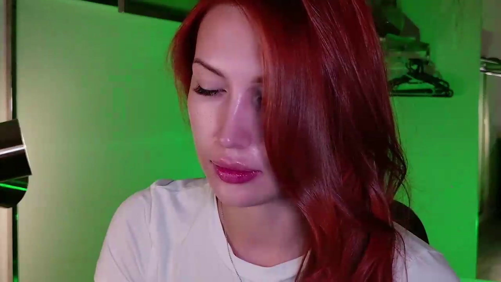 Gallery image thumbnail from LovelyGin's myfreecams stream on, 08/14/2026, 16:46 image 13 of 20