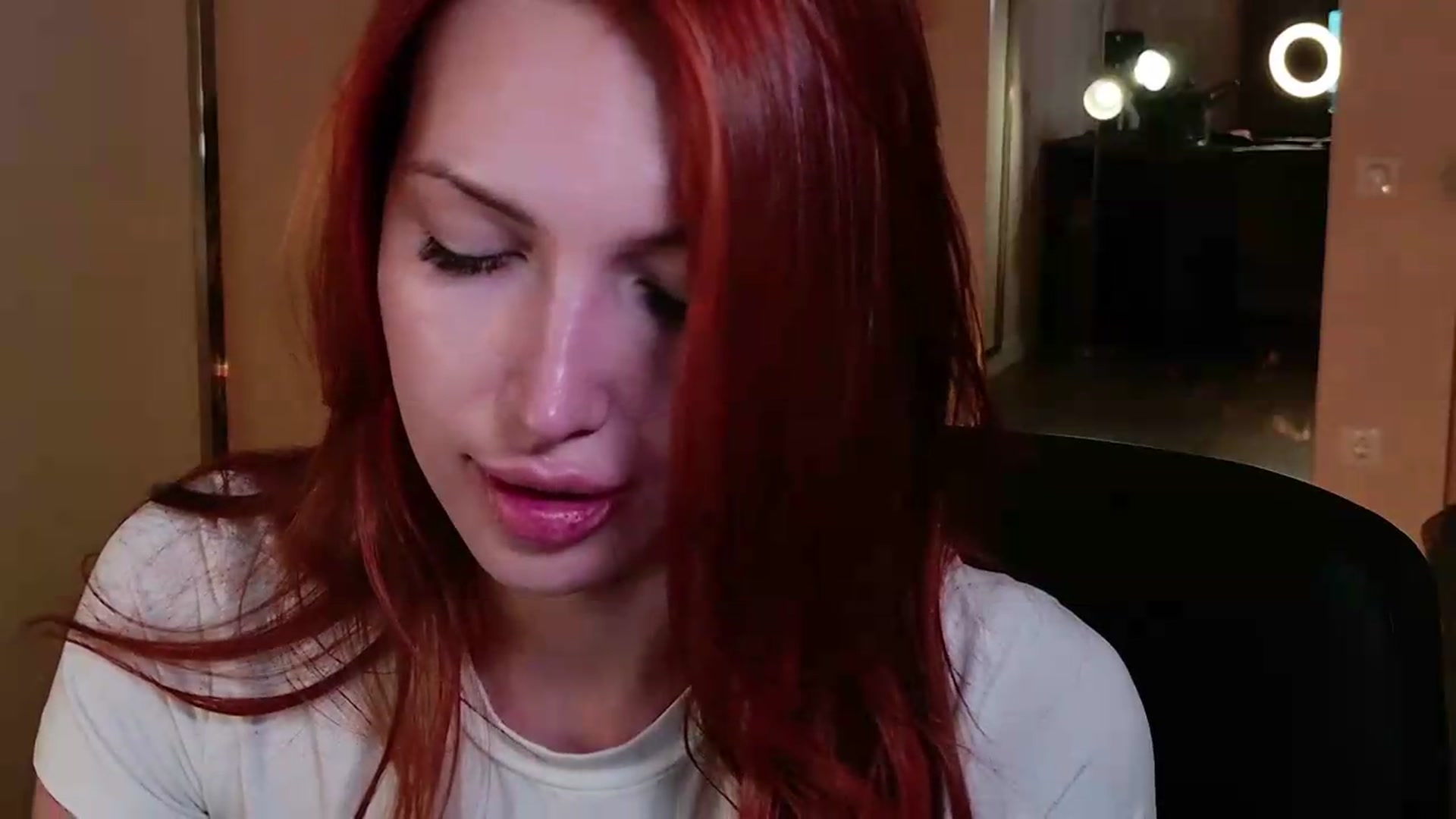 Gallery image thumbnail from LovelyGin's myfreecams stream on, 08/14/2026, 20:05 image 7 of 20