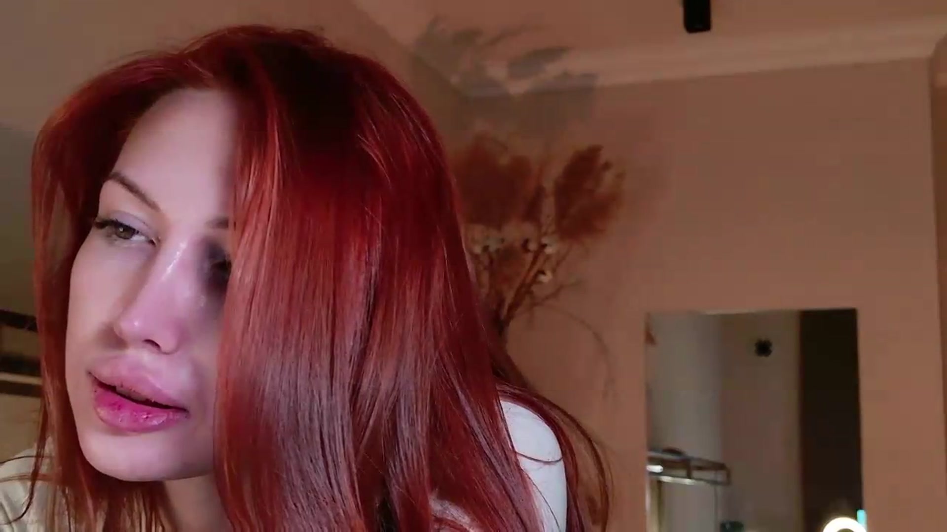 Gallery image thumbnail from LovelyGin's myfreecams stream on, 08/14/2026, 20:05 image 20 of 20