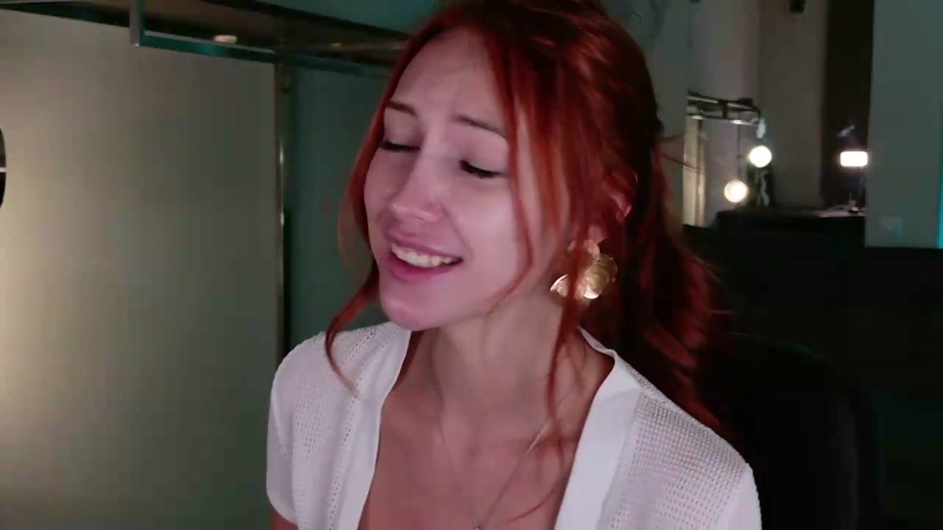 Gallery image thumbnail from LovelyGin's myfreecams stream on, 08/18/2026, 17:20 image 14 of 20