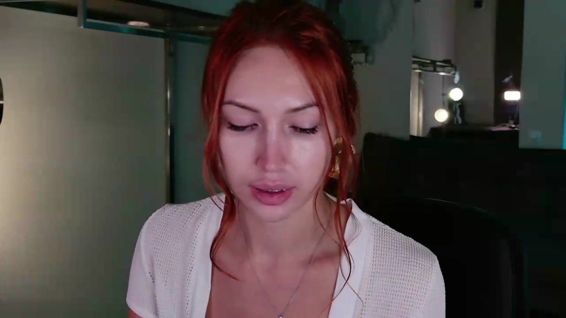 Gallery image thumbnail from LovelyGin's myfreecams stream on, 08/18/2026, 17:20 image 10 of 20