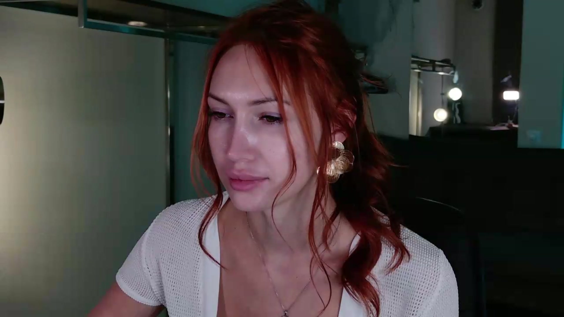 Gallery image thumbnail from LovelyGin's myfreecams stream on, 08/18/2026, 17:20 image 3 of 20