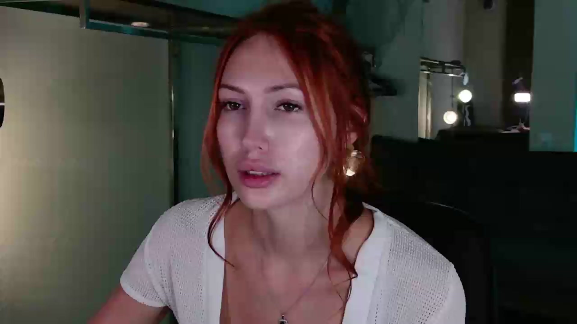Gallery image thumbnail from LovelyGin's myfreecams stream on, 08/18/2026, 17:20 image 1 of 20