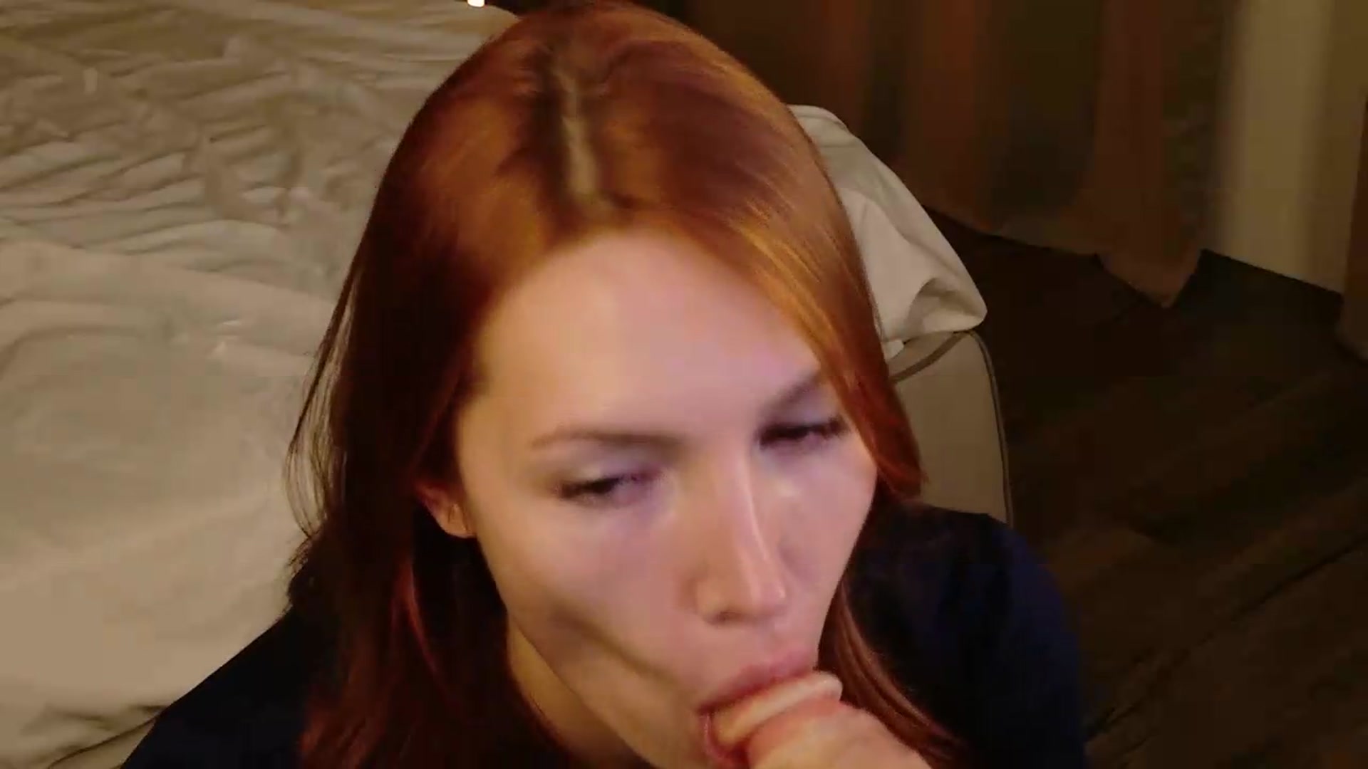 Gallery image thumbnail from LovelyGin's myfreecams stream on, 08/19/2026, 17:27 image 16 of 20
