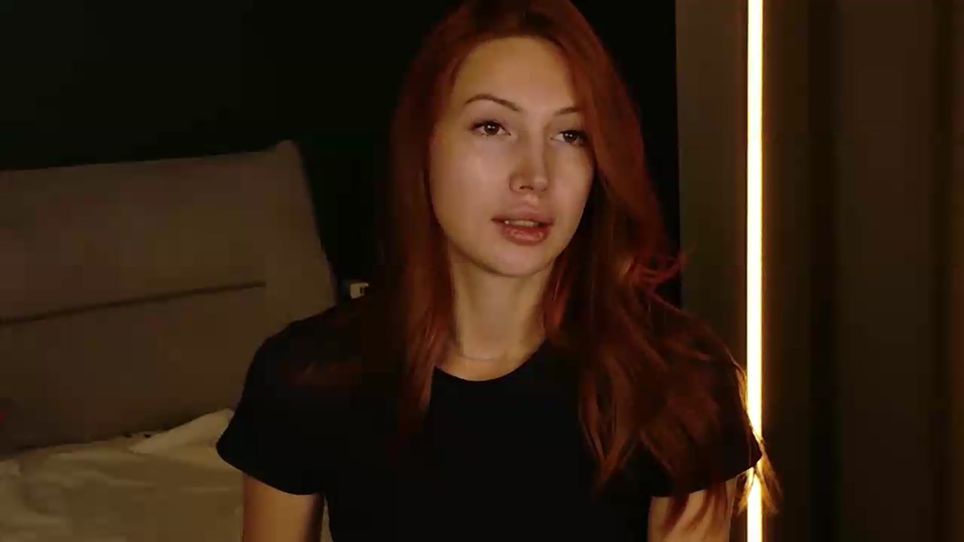 Gallery image thumbnail from LovelyGin's myfreecams stream on, 08/19/2026, 18:22 image 11 of 20