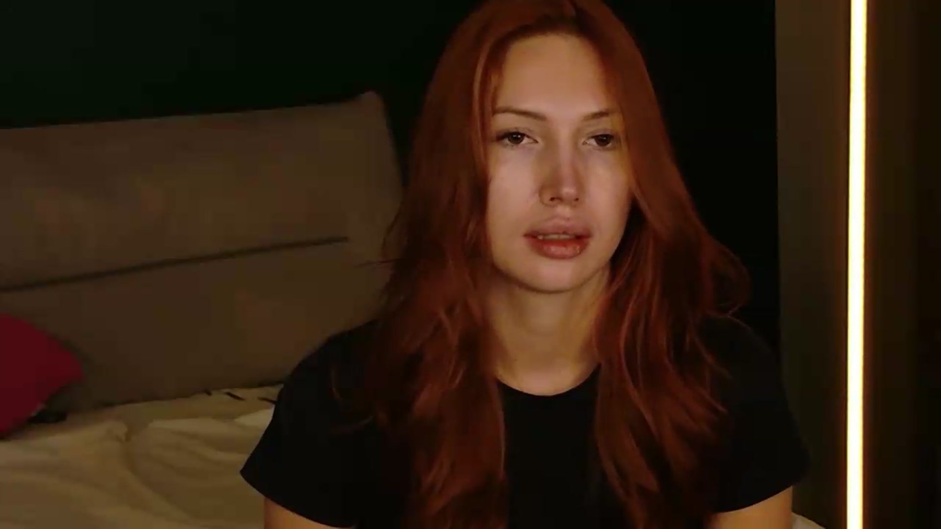 Gallery image thumbnail from LovelyGin's myfreecams stream on, 08/19/2026, 20:07 image 20 of 20