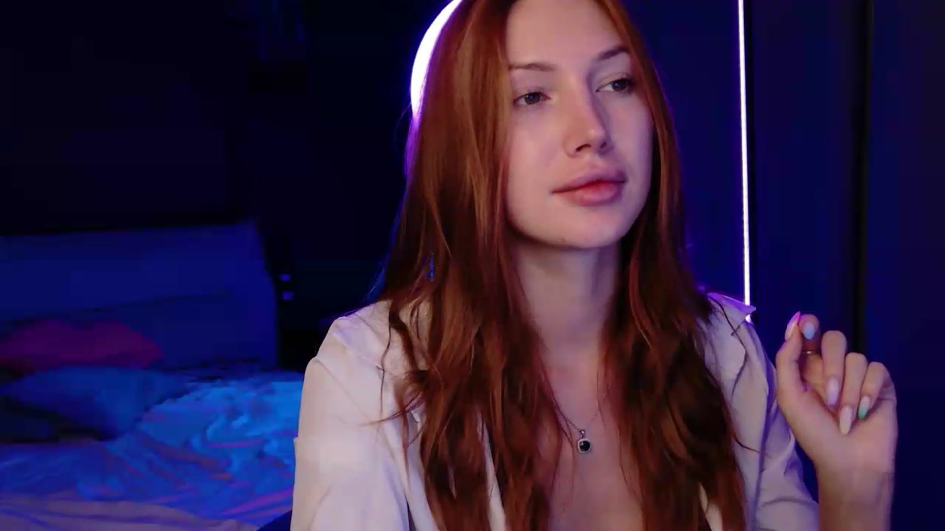 Gallery image thumbnail from LovelyGin's myfreecams stream on, 08/24/2026, 20:21 image 13 of 20