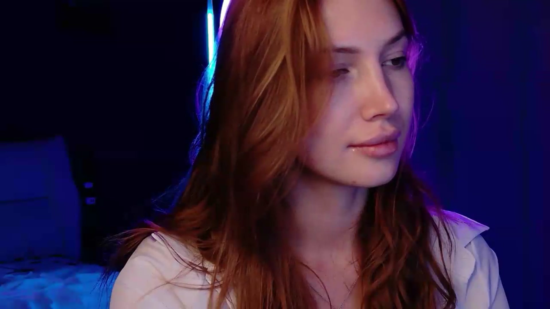 Gallery image thumbnail from LovelyGin's myfreecams stream on, 08/24/2026, 20:21 image 4 of 20