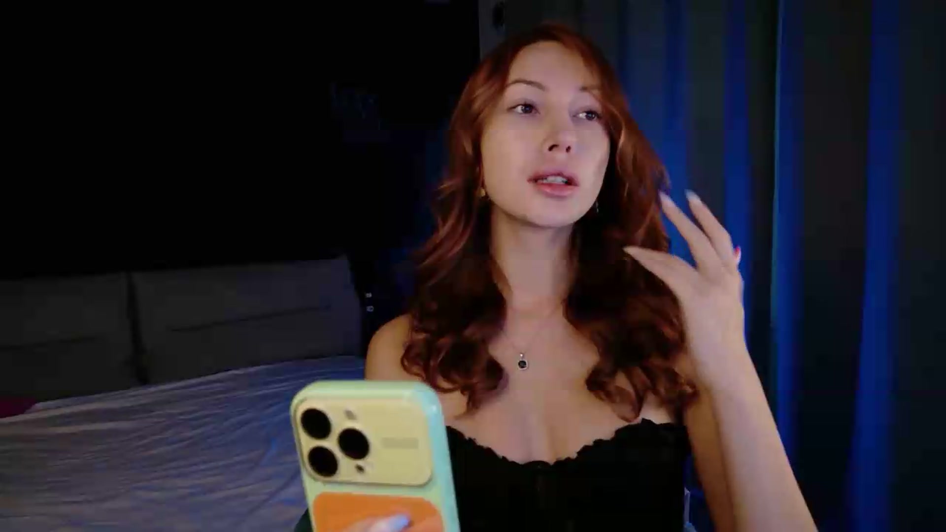 Gallery image thumbnail from LovelyGin's myfreecams stream on, 08/25/2026, 15:38 image 4 of 20