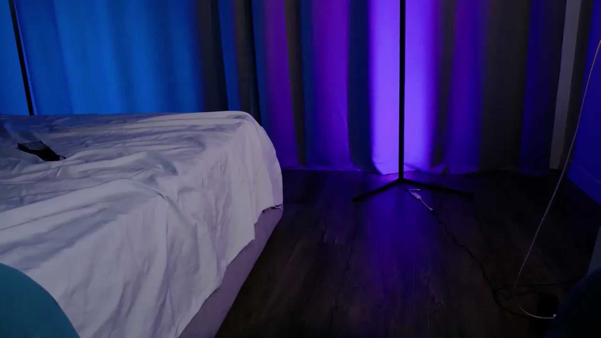 Gallery image thumbnail from LovelyGin's myfreecams stream on, 08/25/2026, 17:54 image 15 of 20