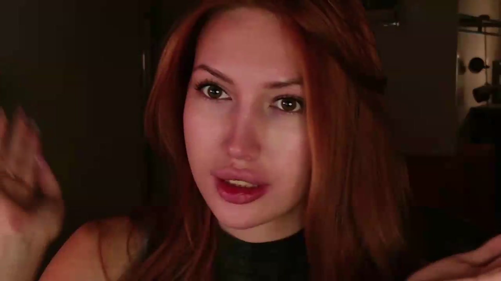 Gallery image thumbnail from LovelyGin's myfreecams stream on, 08/28/2026, 16:44 image 16 of 20