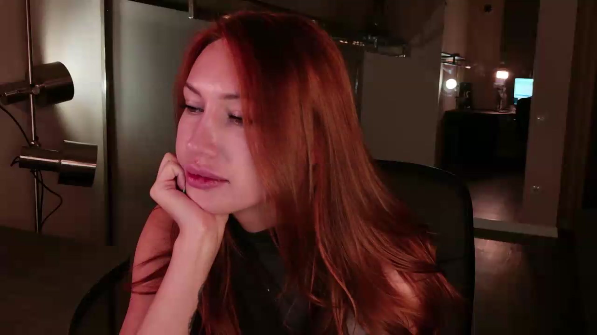 Gallery image thumbnail from LovelyGin's myfreecams stream on, 08/28/2026, 20:17 image 5 of 20