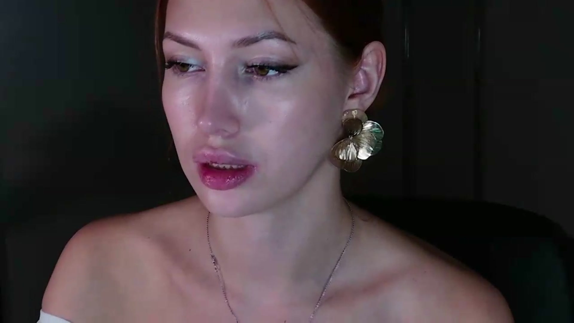 Gallery image thumbnail from LovelyGin's myfreecams stream on, 09/03/2026, 15:33 image 18 of 20