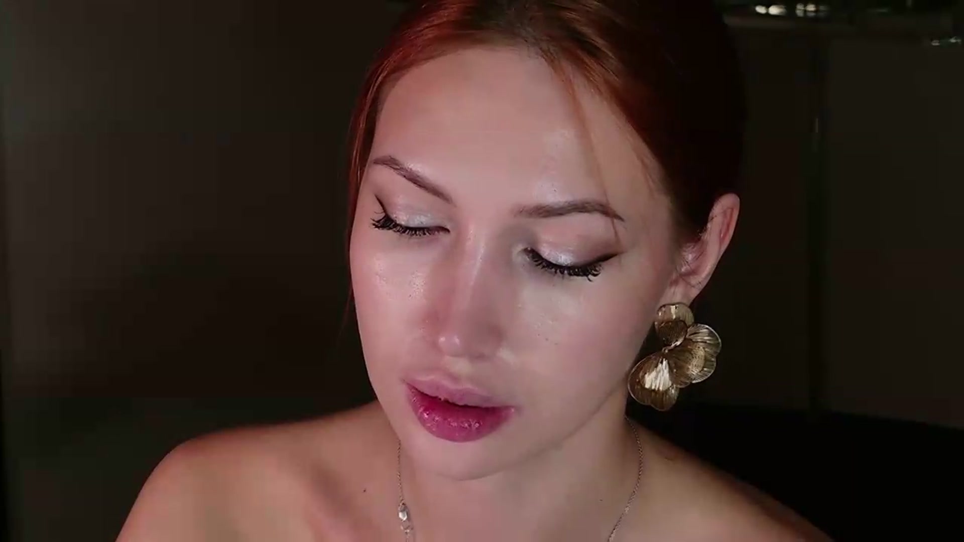 Gallery image thumbnail from LovelyGin's myfreecams stream on, 09/03/2026, 15:33 image 17 of 20