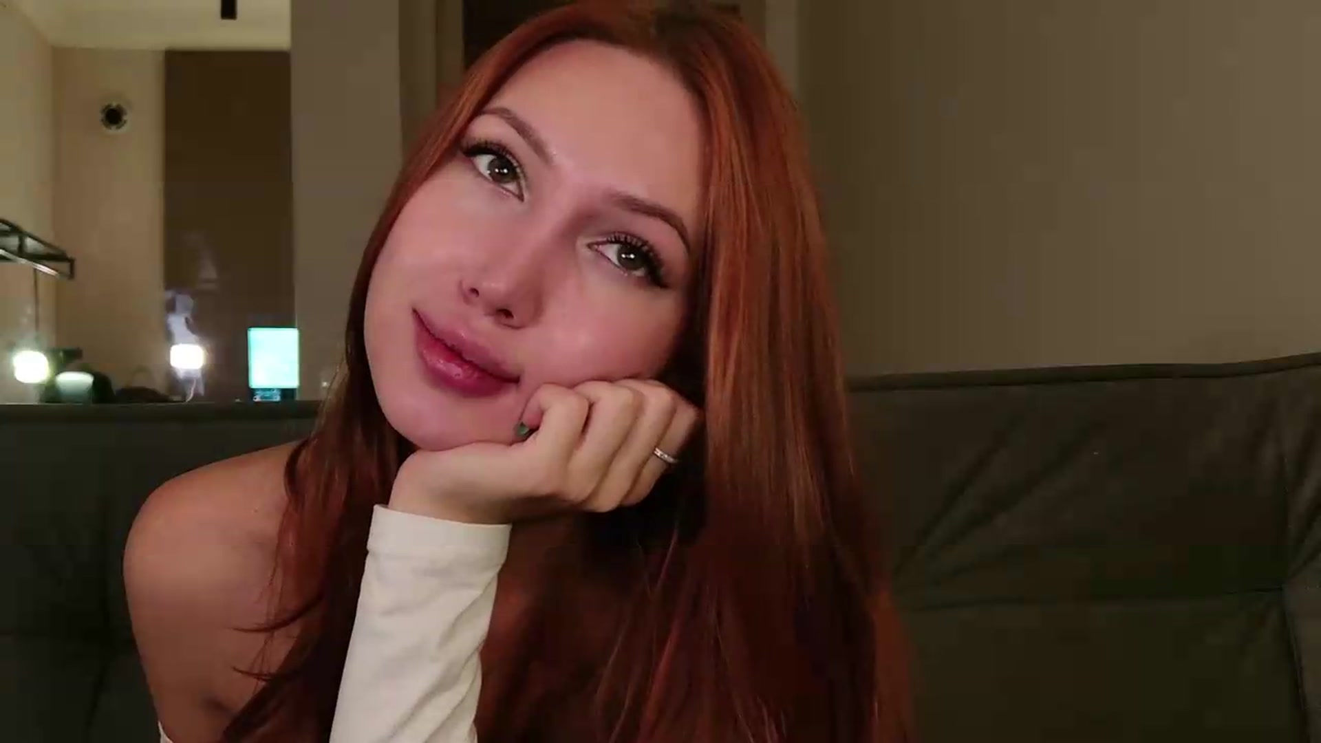 Gallery image thumbnail from LovelyGin's myfreecams stream on, 09/03/2026, 18:08 image 14 of 20