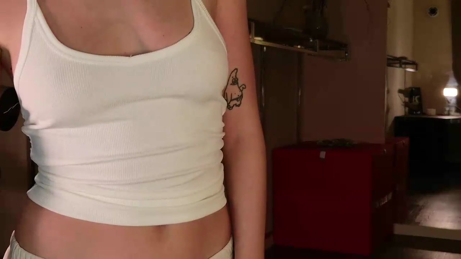 Gallery image thumbnail from LovelyGin's myfreecams stream on, 09/08/2026, 15:42 image 13 of 20