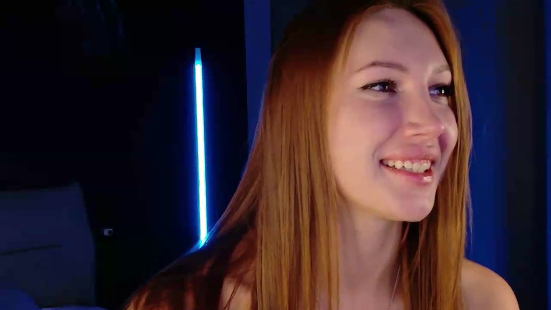 Gallery image thumbnail from LovelyGin's myfreecams stream on, 09/10/2026, 19:11 image 16 of 20