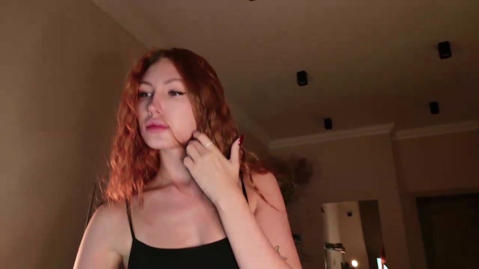 Gallery image thumbnail from LovelyGin's myfreecams stream on, 09/14/2026, 15:29 image 9 of 20