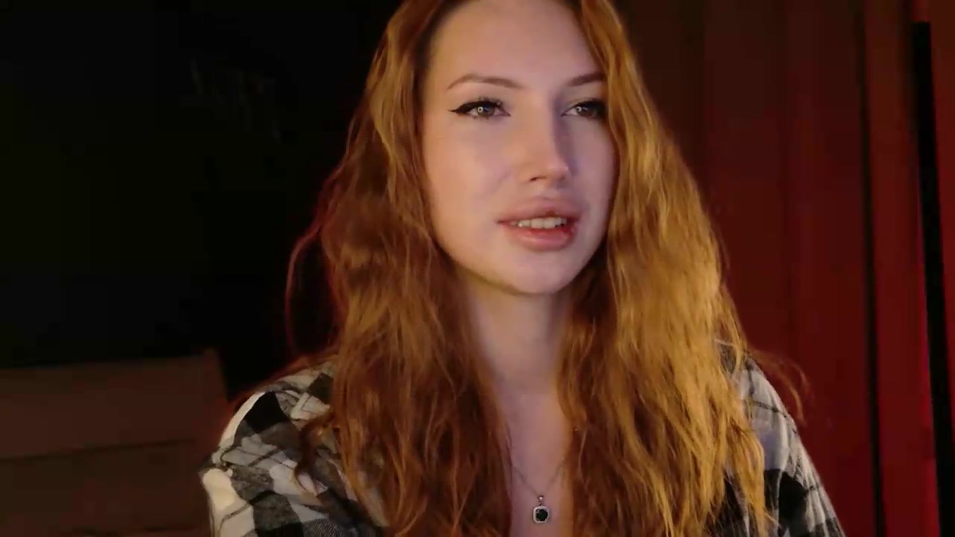 Gallery image thumbnail from LovelyGin's myfreecams stream on, 09/15/2026, 17:01 image 9 of 20