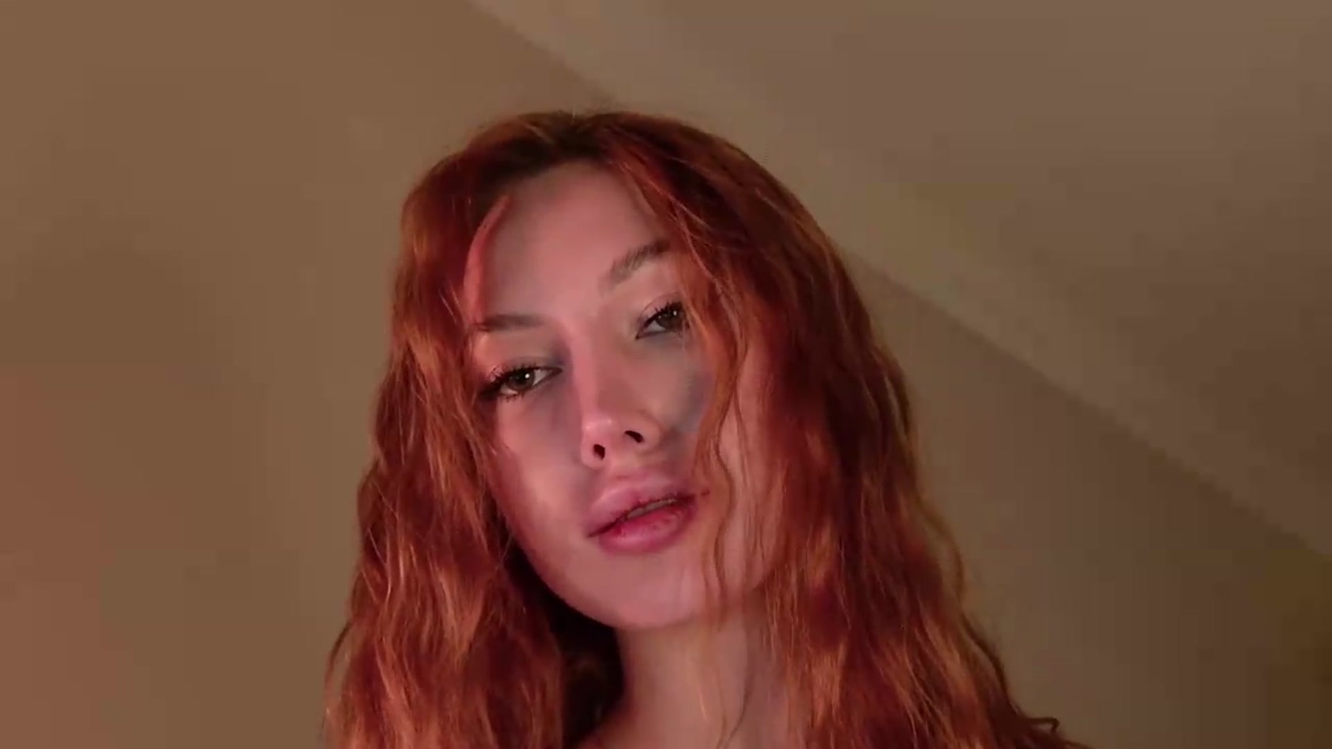 Gallery image thumbnail from LovelyGin's myfreecams stream on, 09/16/2026, 15:34 image 3 of 20