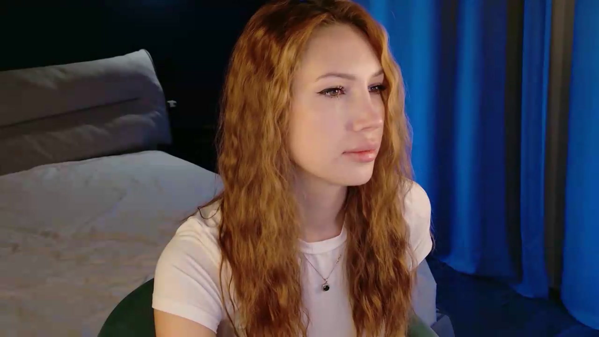 Gallery image thumbnail from LovelyGin's myfreecams stream on, 09/17/2026, 17:24 image 16 of 20