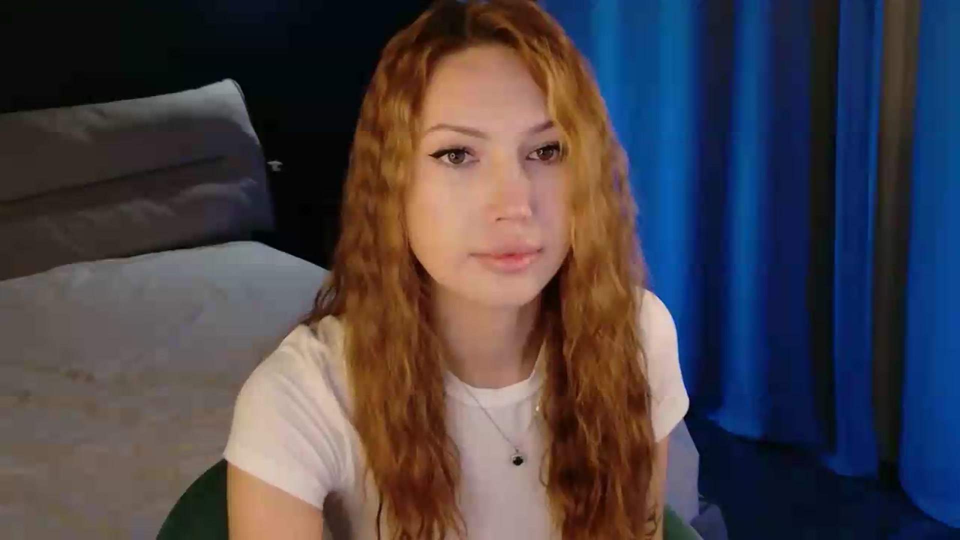 Gallery image thumbnail from LovelyGin's myfreecams stream on, 09/17/2026, 17:24 image 18 of 20