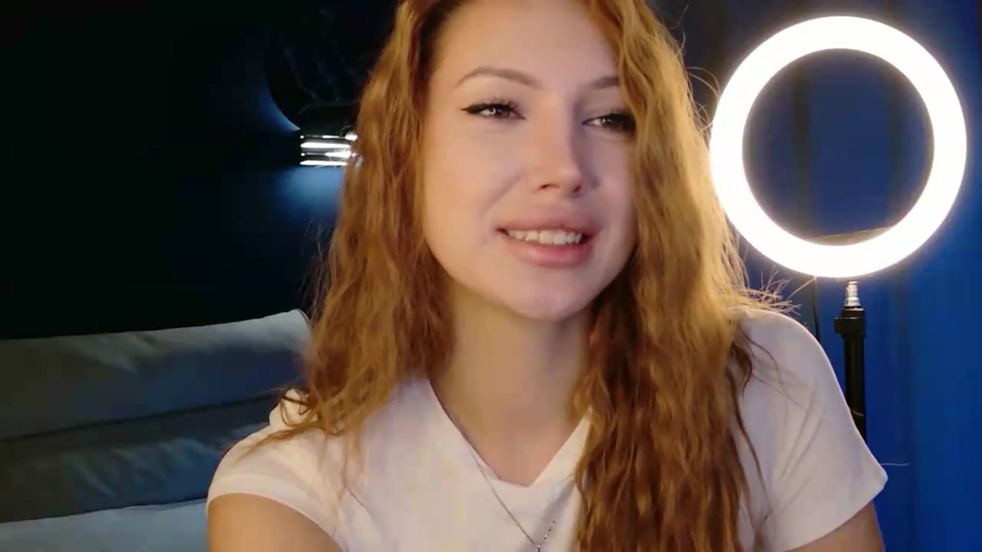 Gallery image thumbnail from LovelyGin's myfreecams stream on, 09/17/2026, 17:24 image 11 of 20