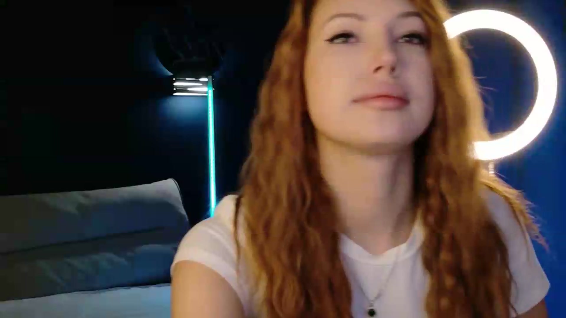 Gallery image thumbnail from LovelyGin's myfreecams stream on, 09/17/2026, 17:24 image 9 of 20