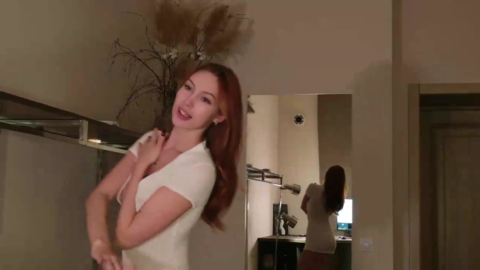 Gallery image thumbnail from LovelyGin's myfreecams stream on, 09/24/2026, 17:21 image 6 of 20