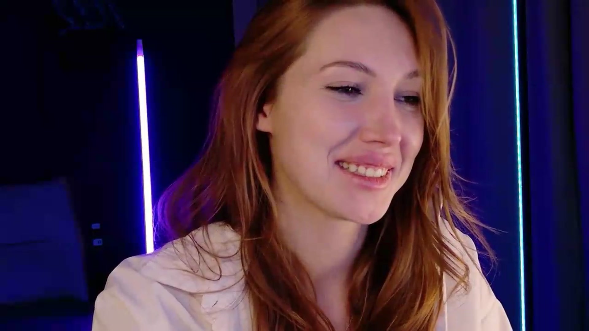 Gallery image thumbnail from LovelyGin's myfreecams stream on, 09/25/2026, 20:13 image 4 of 20
