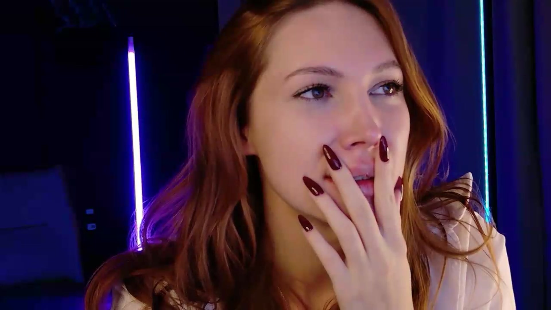 Gallery image thumbnail from LovelyGin's myfreecams stream on, 09/25/2026, 20:13 image 5 of 20