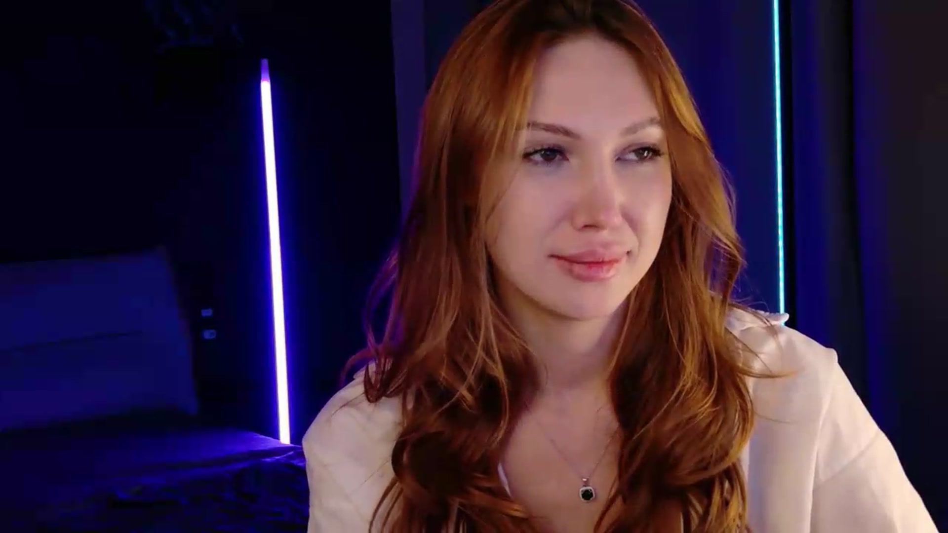 Gallery image thumbnail from LovelyGin's myfreecams stream on, 09/25/2026, 20:13 image 11 of 20
