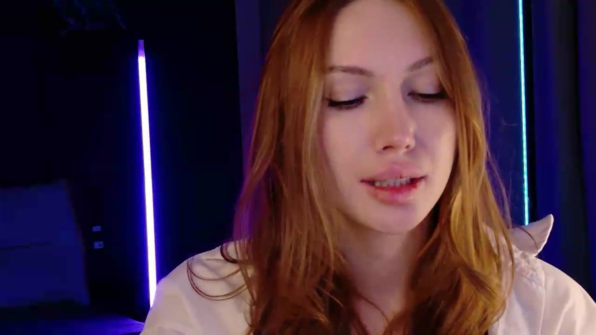 Gallery image thumbnail from LovelyGin's myfreecams stream on, 09/25/2026, 20:13 image 8 of 20