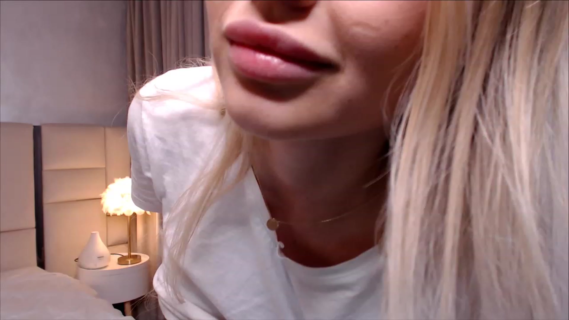Gallery image thumbnail from LovelyKa's myfreecams stream on, 11/26/2022, 13:24 image 9 of 20