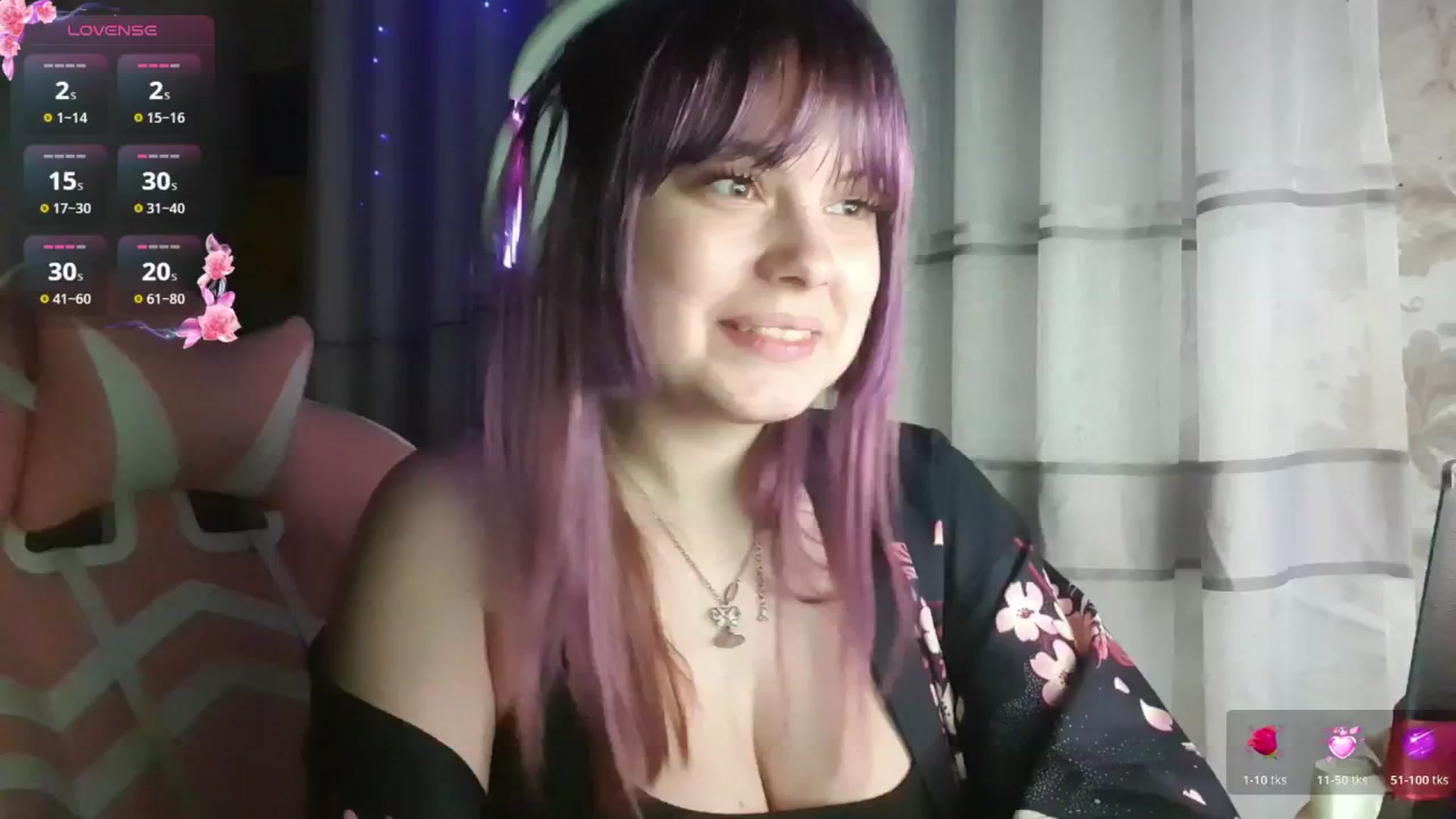 Gallery image thumbnail from LovelyKriss's myfreecams stream on, 02/28/2026, 23:29 image 16 of 20
