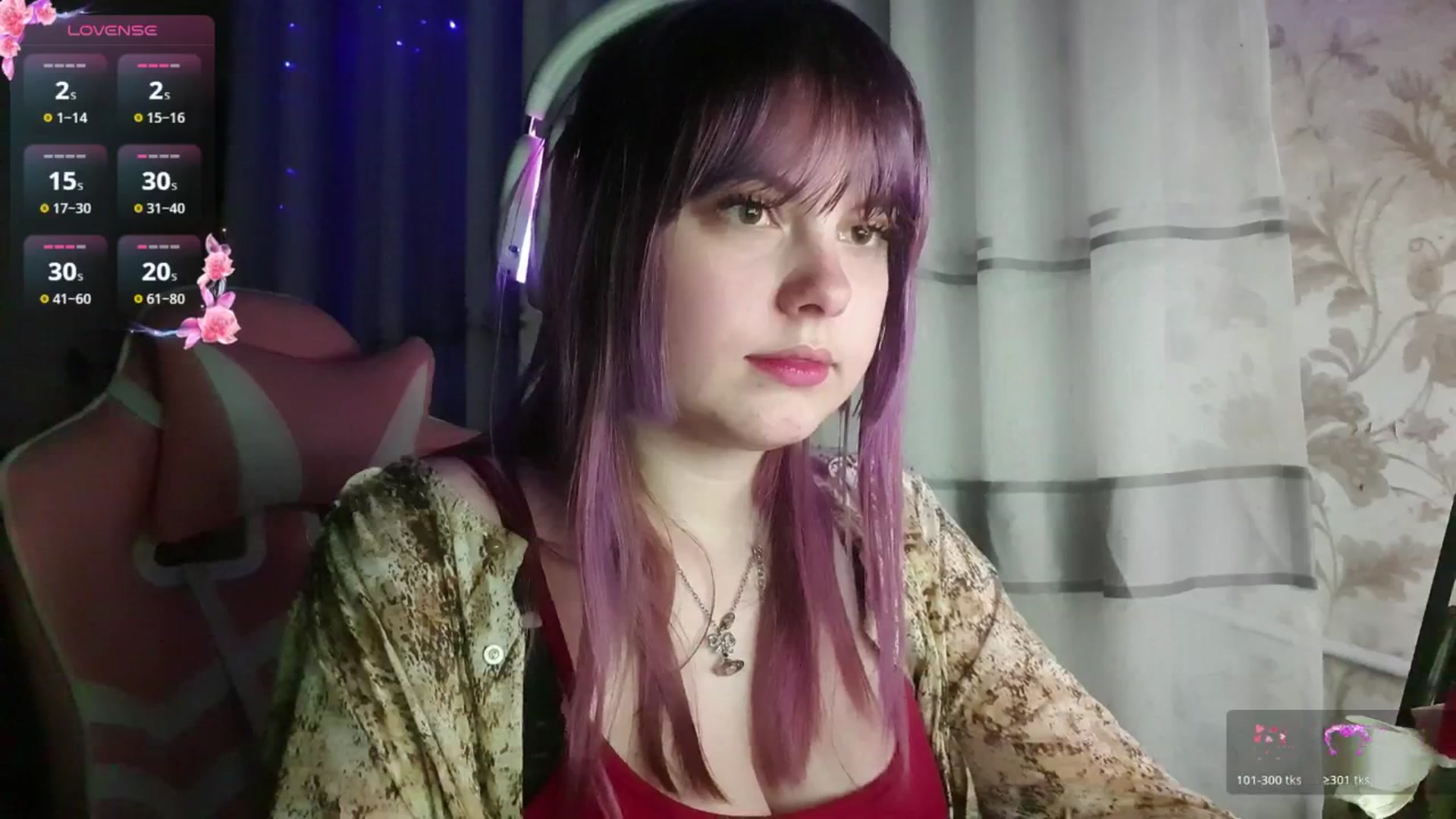 Gallery image thumbnail from LovelyKriss's myfreecams stream on, 03/01/2026, 22:14 image 8 of 20