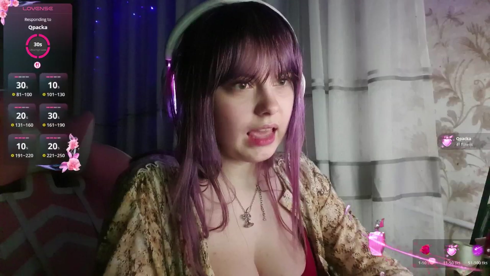 Gallery image thumbnail from LovelyKriss's myfreecams stream on, 03/01/2026, 22:14 image 17 of 20