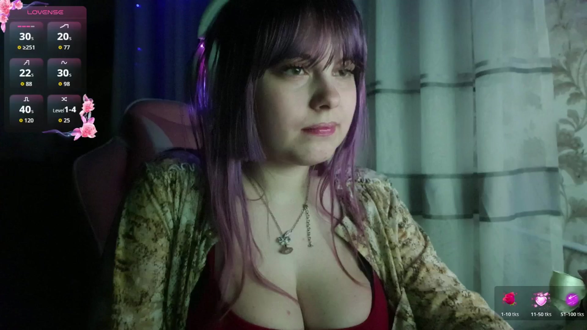 Gallery image thumbnail from LovelyKriss's myfreecams stream on, 03/01/2026, 23:10 image 2 of 20