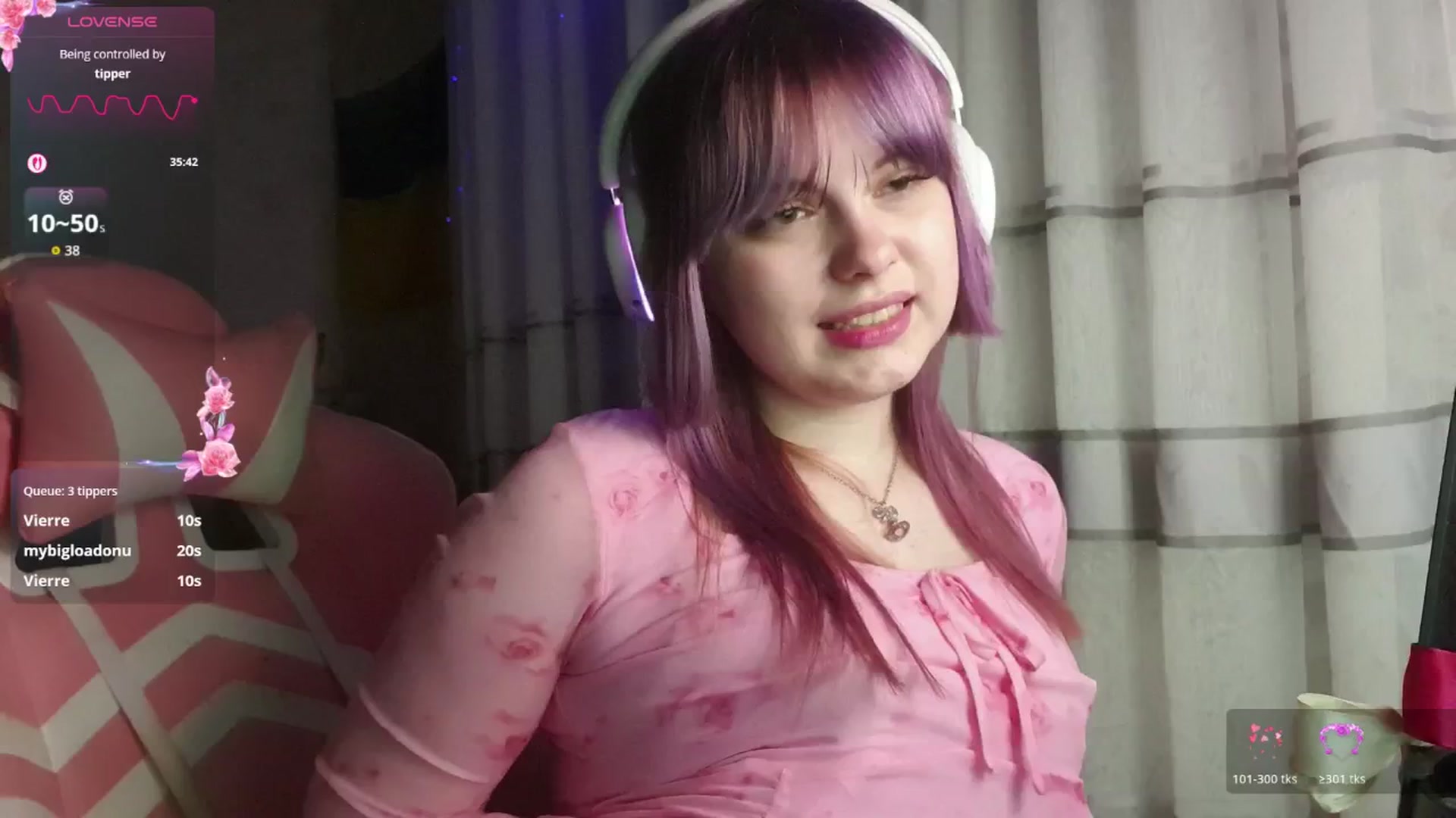 Gallery image thumbnail from LovelyKriss's myfreecams stream on, 03/03/2026, 01:24 image 20 of 20