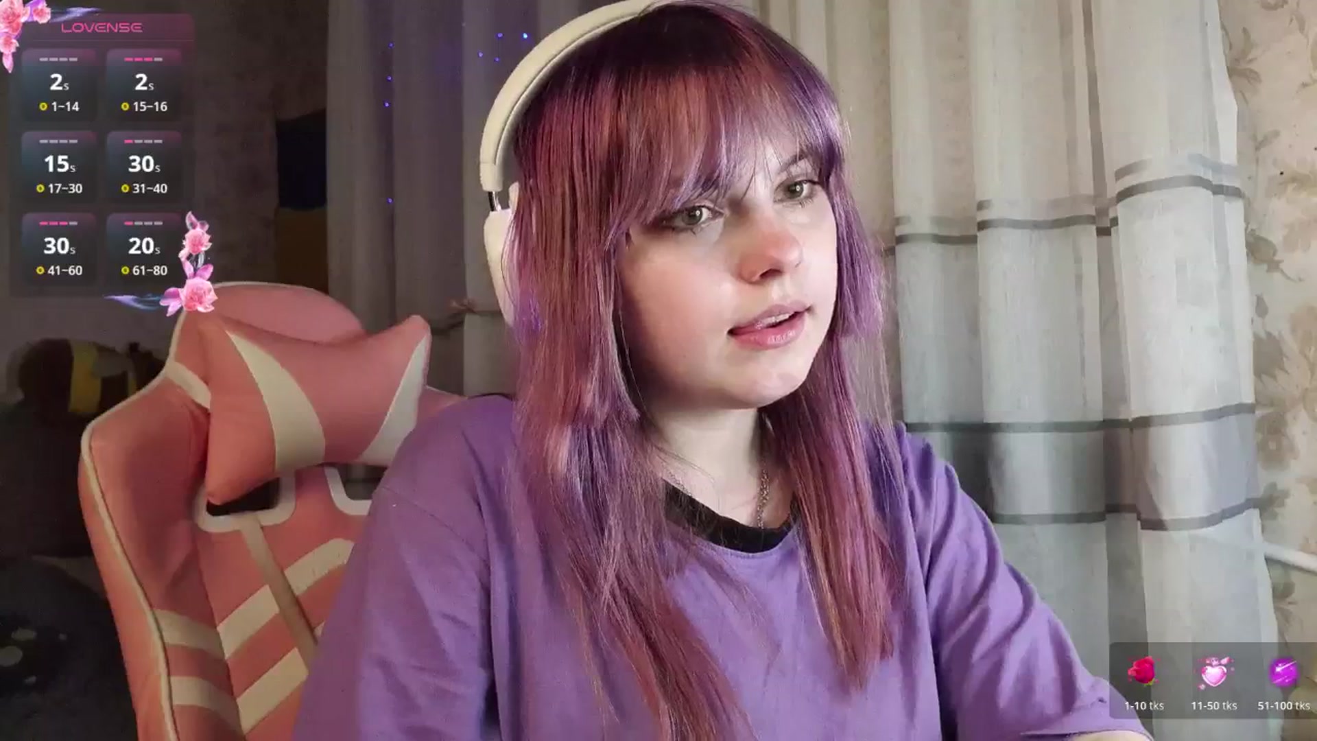 Gallery image thumbnail from LovelyKriss's myfreecams stream on, 03/05/2026, 24:03 image 13 of 20