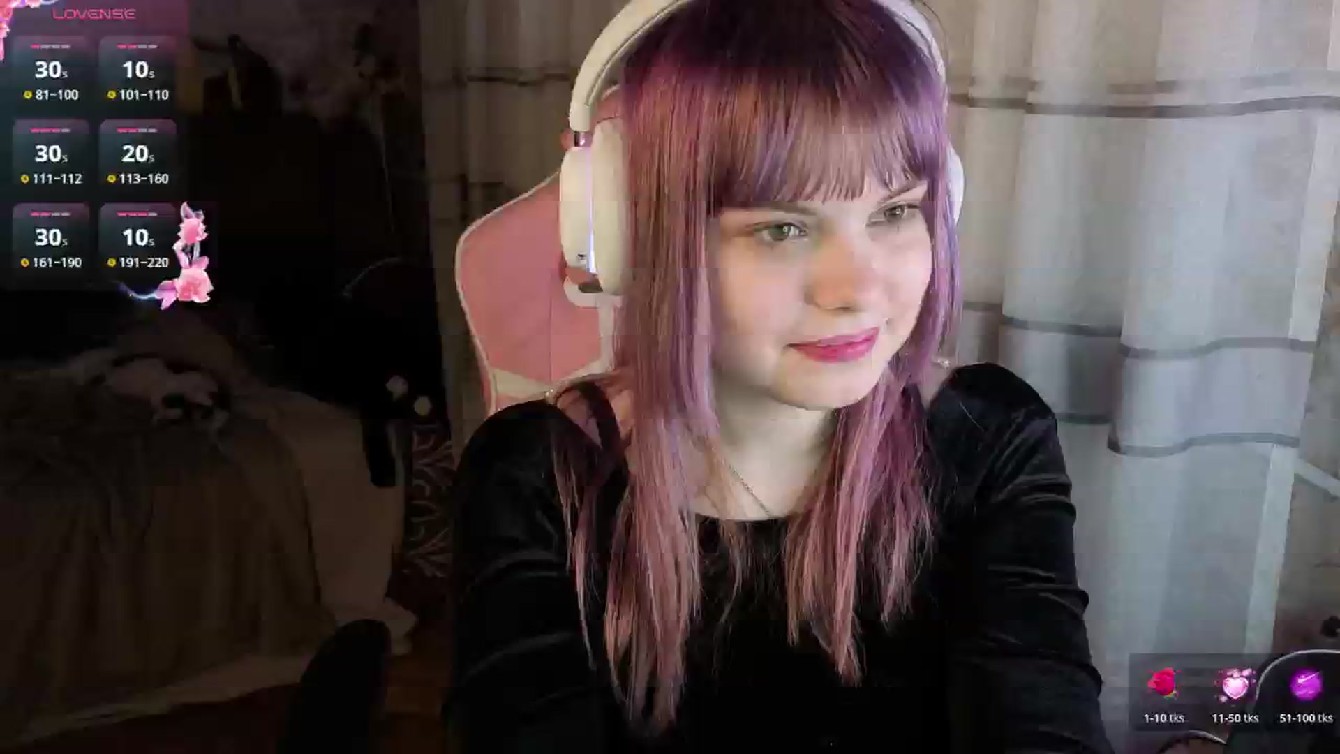 Gallery image thumbnail from LovelyKriss's myfreecams stream on, 03/08/2026, 02:26 image 20 of 20