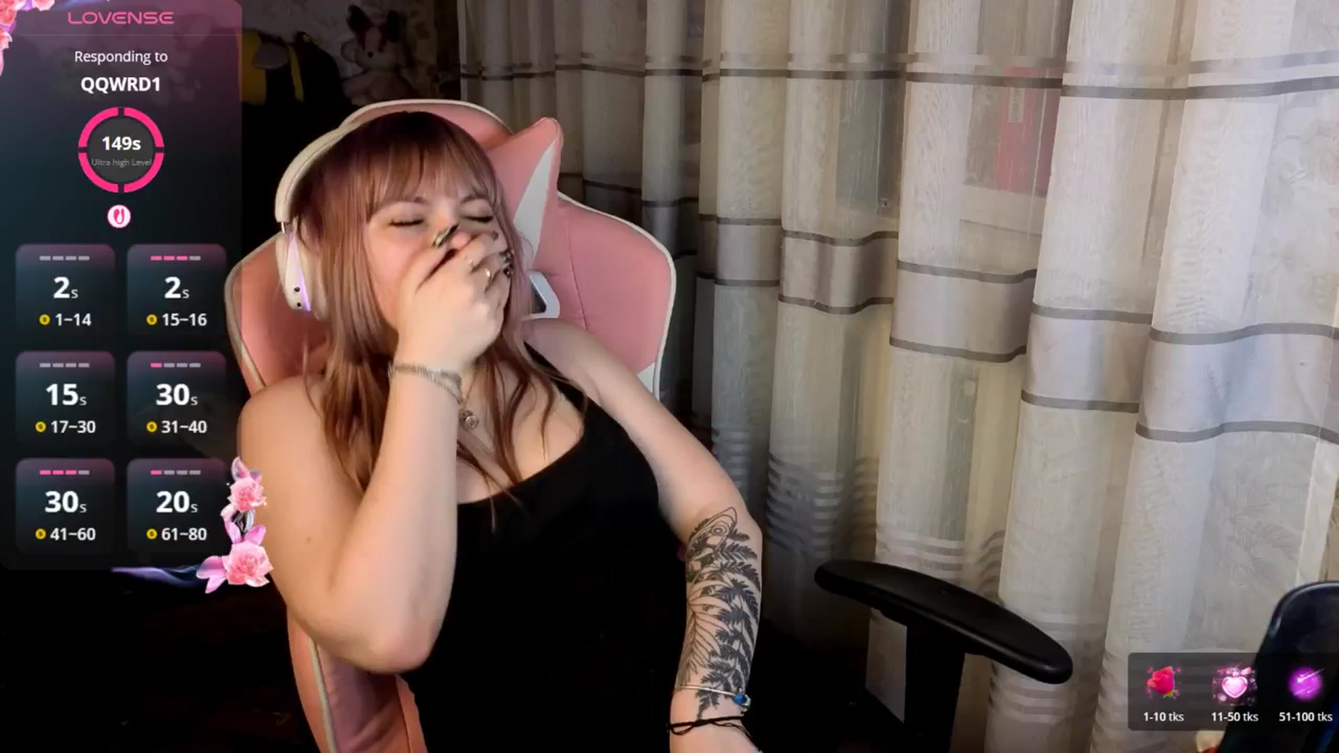 Gallery image thumbnail from LovelyKriss's myfreecams stream on, 03/30/2026, 01:54 image 19 of 20
