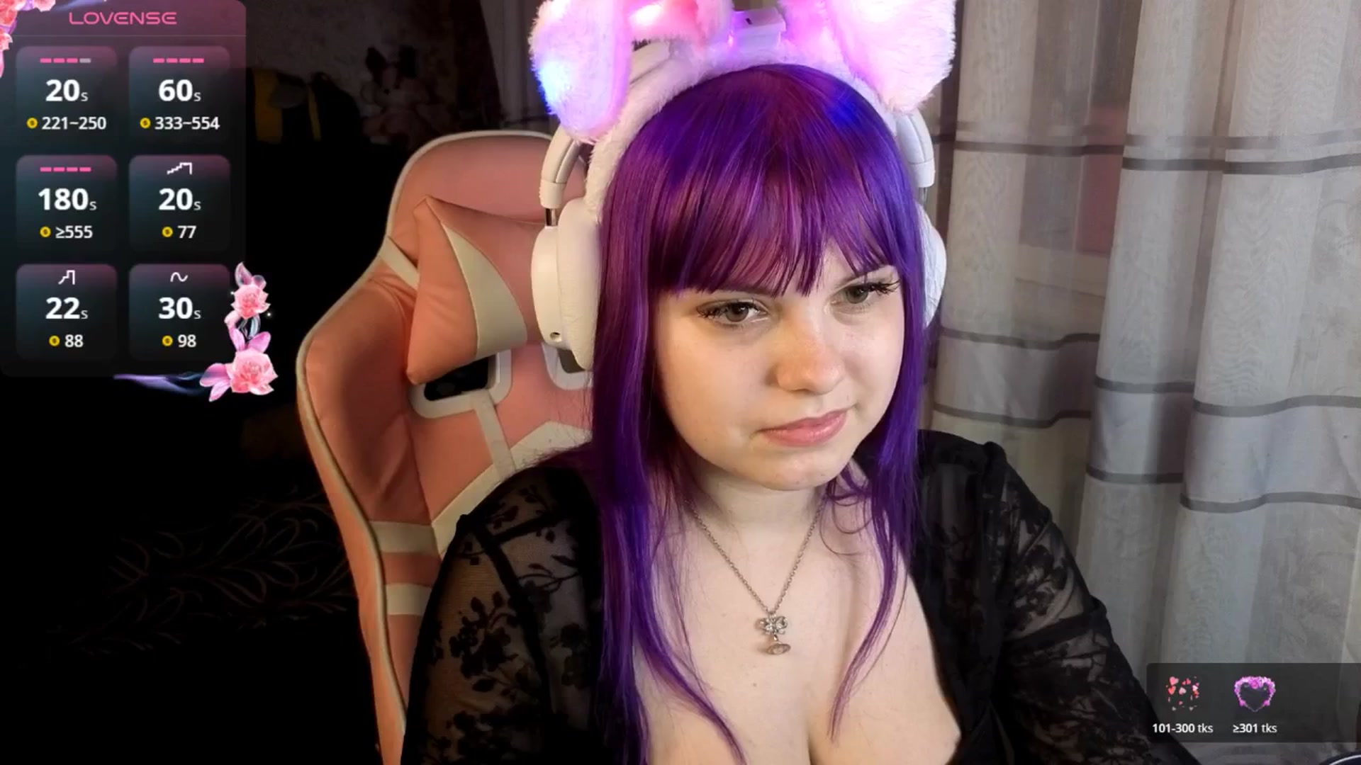 Gallery image thumbnail from LovelyKriss's myfreecams stream on, 04/06/2026, 02:26 image 2 of 20