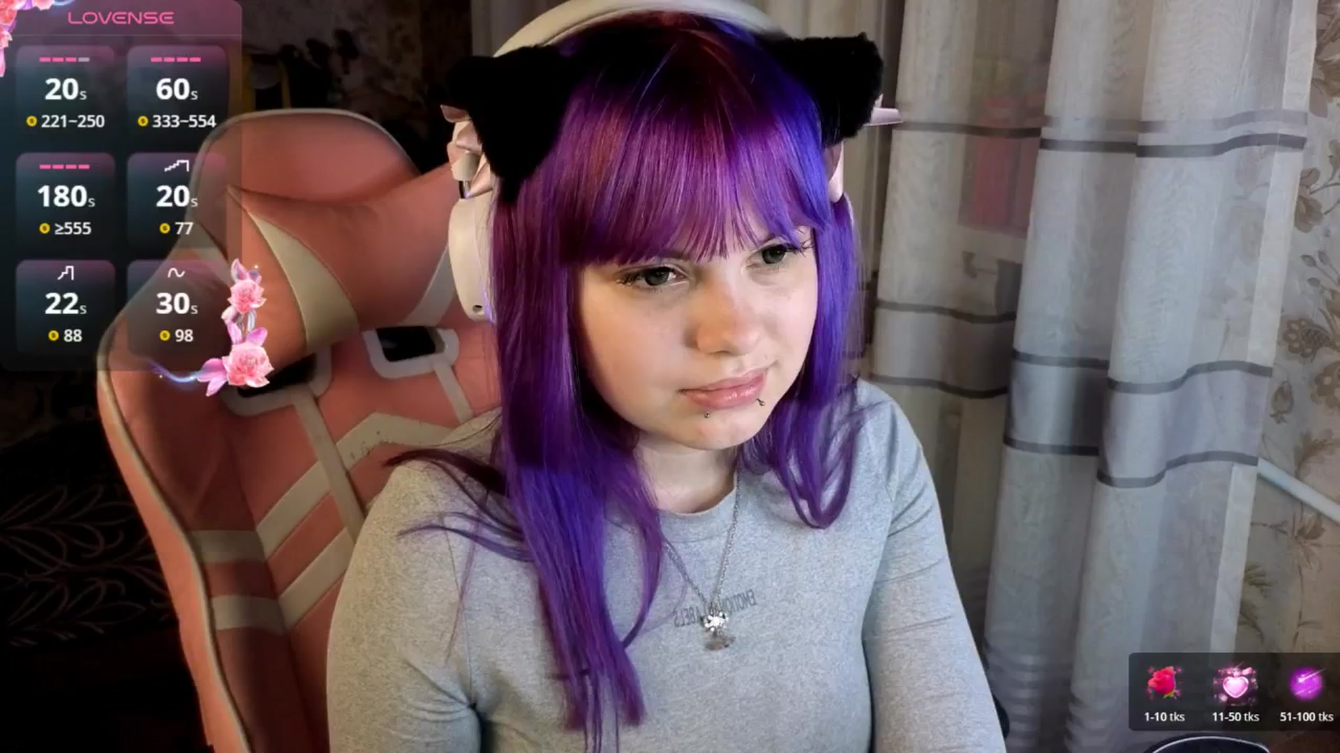 Gallery image thumbnail from LovelyKriss's myfreecams stream on, 04/09/2026, 01:17 image 11 of 20