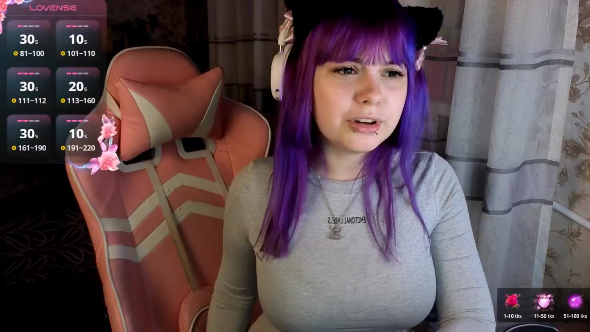 Gallery image thumbnail from LovelyKriss's myfreecams stream on, 04/09/2026, 01:17 image 19 of 20